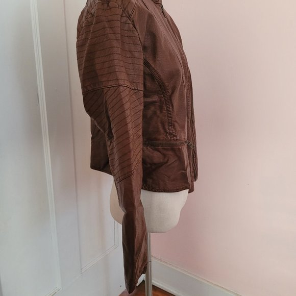 Xhilaration faux brown leather short jacket size XL/TG Pre-Owned - Picture 5 of 7